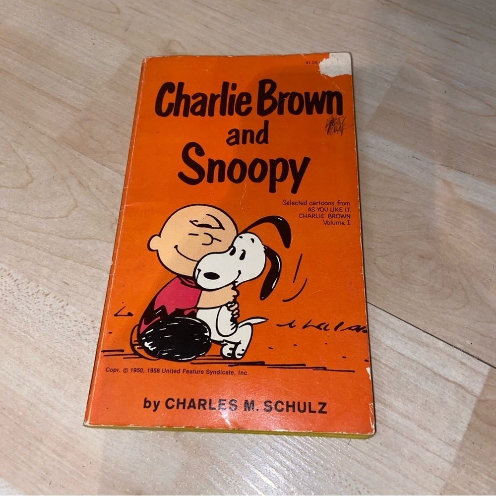 Vintage Charlie‎ Brown  & Snoopy paperback book 1958